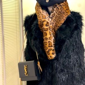 Beautiful faux fur /mink vest jacket.